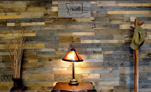 Tường ốp gỗ Pallet: Cách trang trí đầy mới lạ